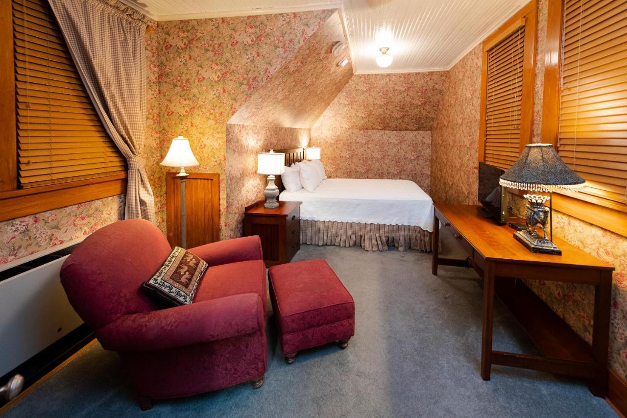 Captain Henderson House Arkadelphia Quarto foto